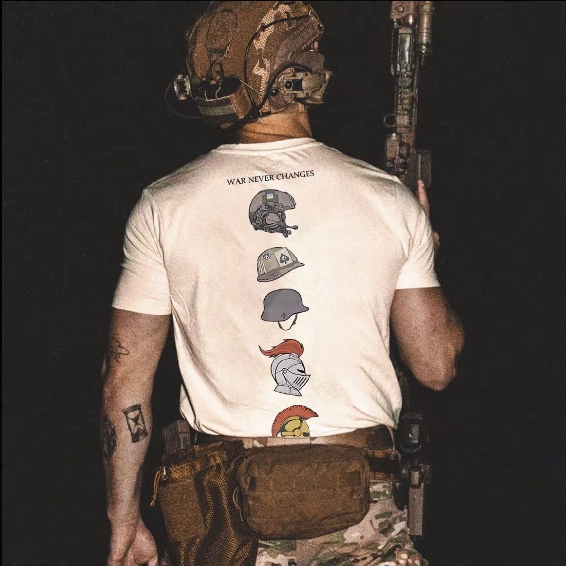 Streetwear Brand Top - เสื้อยืดแขนสั้นลายรุ่นอีโวลูชั่นของหมวกกันน็อค ย้อนยุคสไตล์อเมริกัน แบรนด์ดัง สำหรับฤดูร้อน เสื้อยืดลำลองผู้ชาย ผ้าฝ้าย