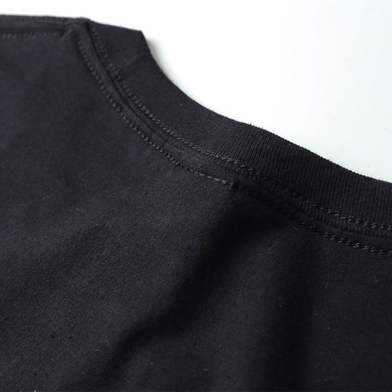 เสื้อยืดสตรีทแวร์รุ่นใหม่ล่าสุ - Streetwear Brand Top บทวิจารณ์และราคา