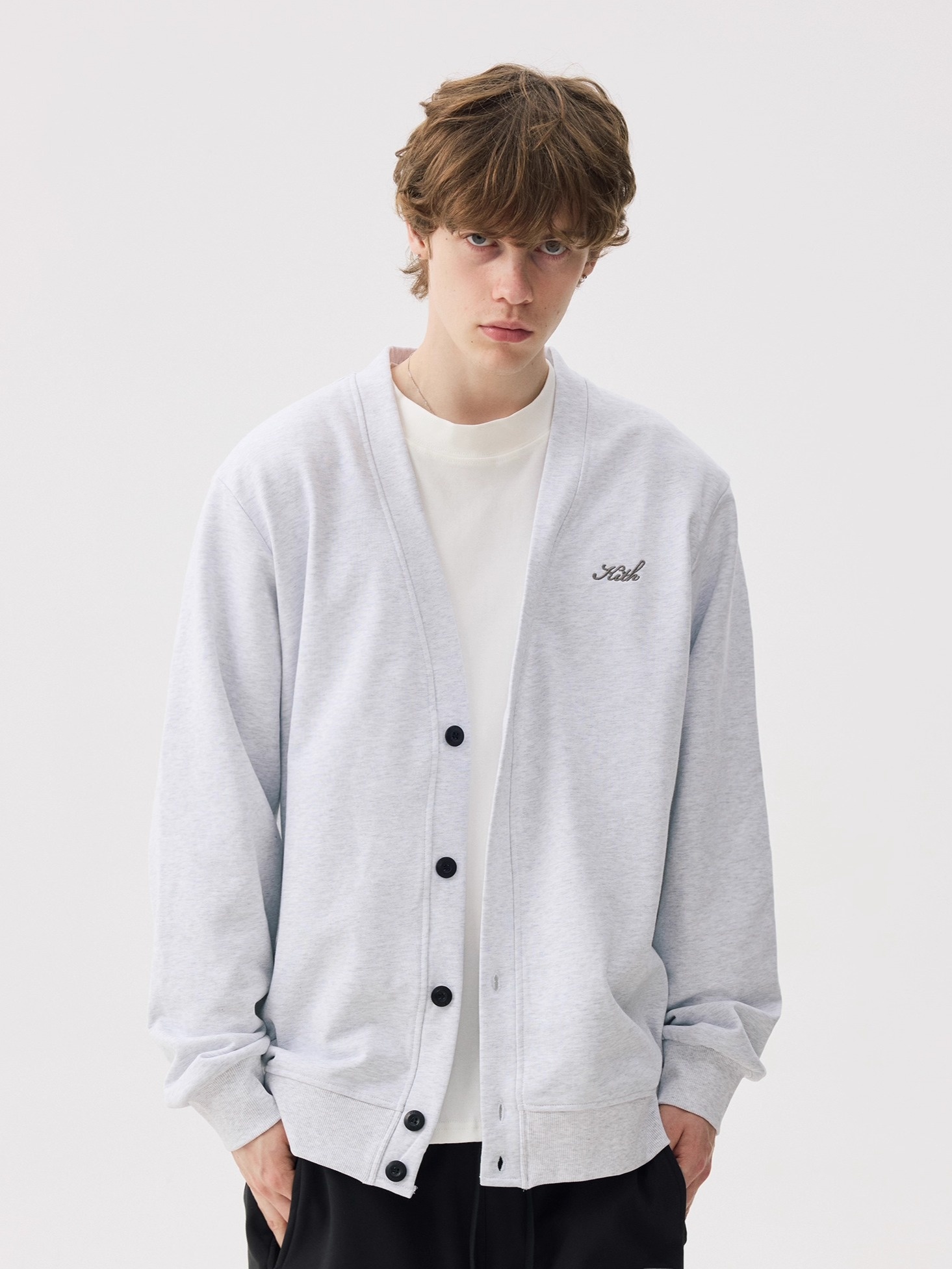 KITH เสื้อคาร์ดิแกนถักคอวีแบบต - Kith Sweater Knit บทวิจารณ์และราคา
