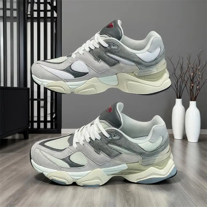 รองเท้ากีฬาลำลองแบบยูนิเซ็กซ์  - Streetwear Brand Shoes บทวิจารณ์และราคา